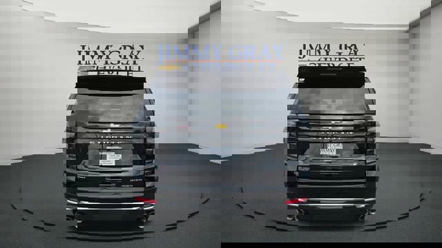 New 2026 Chevrolet Suburban Premier w/ Sun And Tow Package image 4