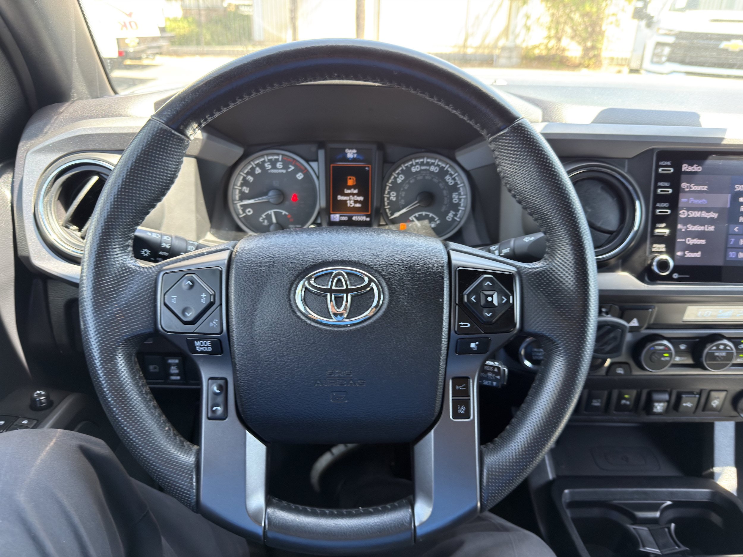 Used 2021 Toyota Tacoma TRD Off-Road w/ Technology Package AWD/4WD image 31