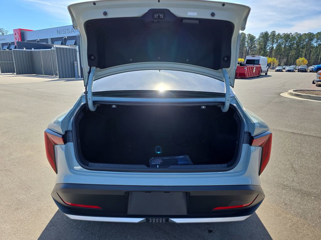 Used 2025 Kia K4 EX image 16