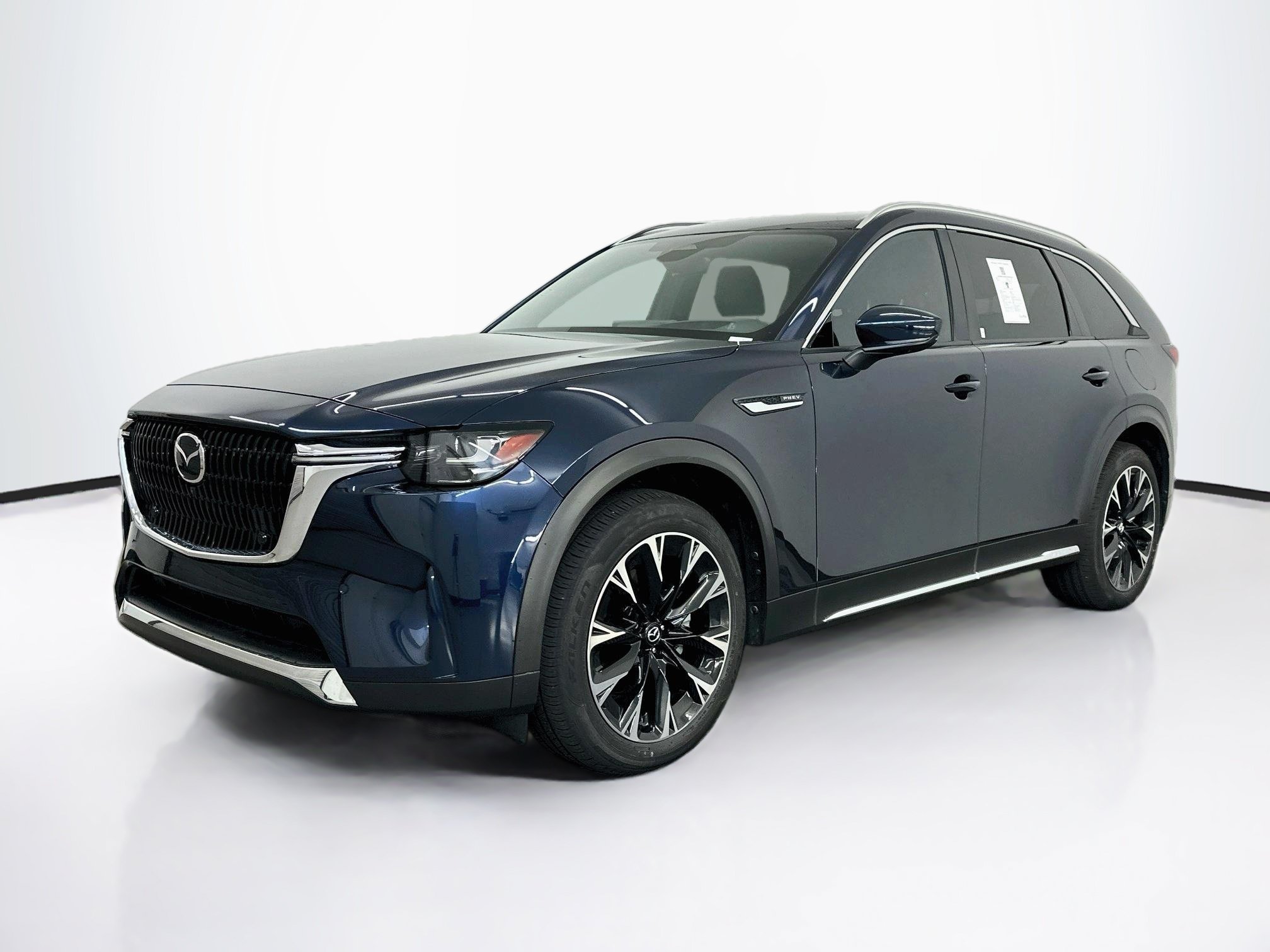 Used 2024 MAZDA CX-90 Plug-In Hybrid w/ Premium Plus AWD/4WD image 3