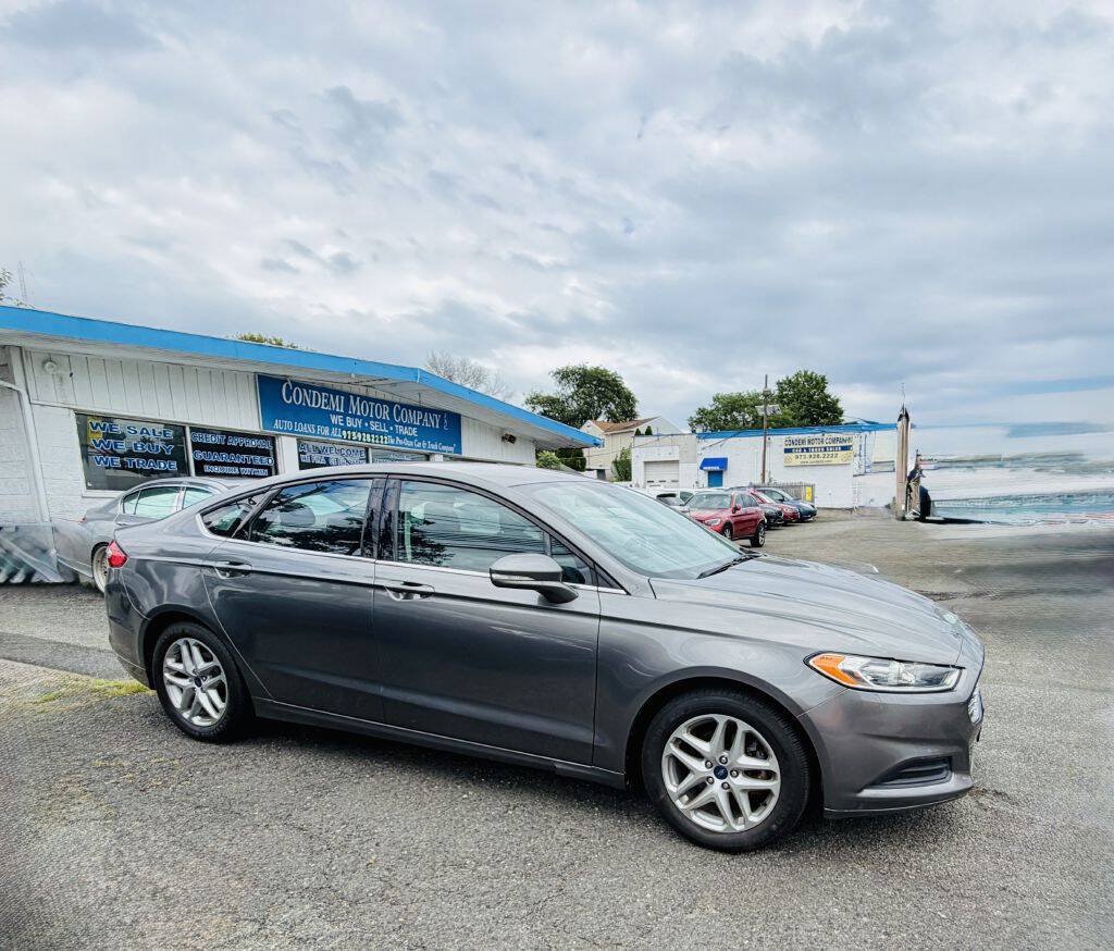 Used 2014 Ford Fusion SE FWD image 6