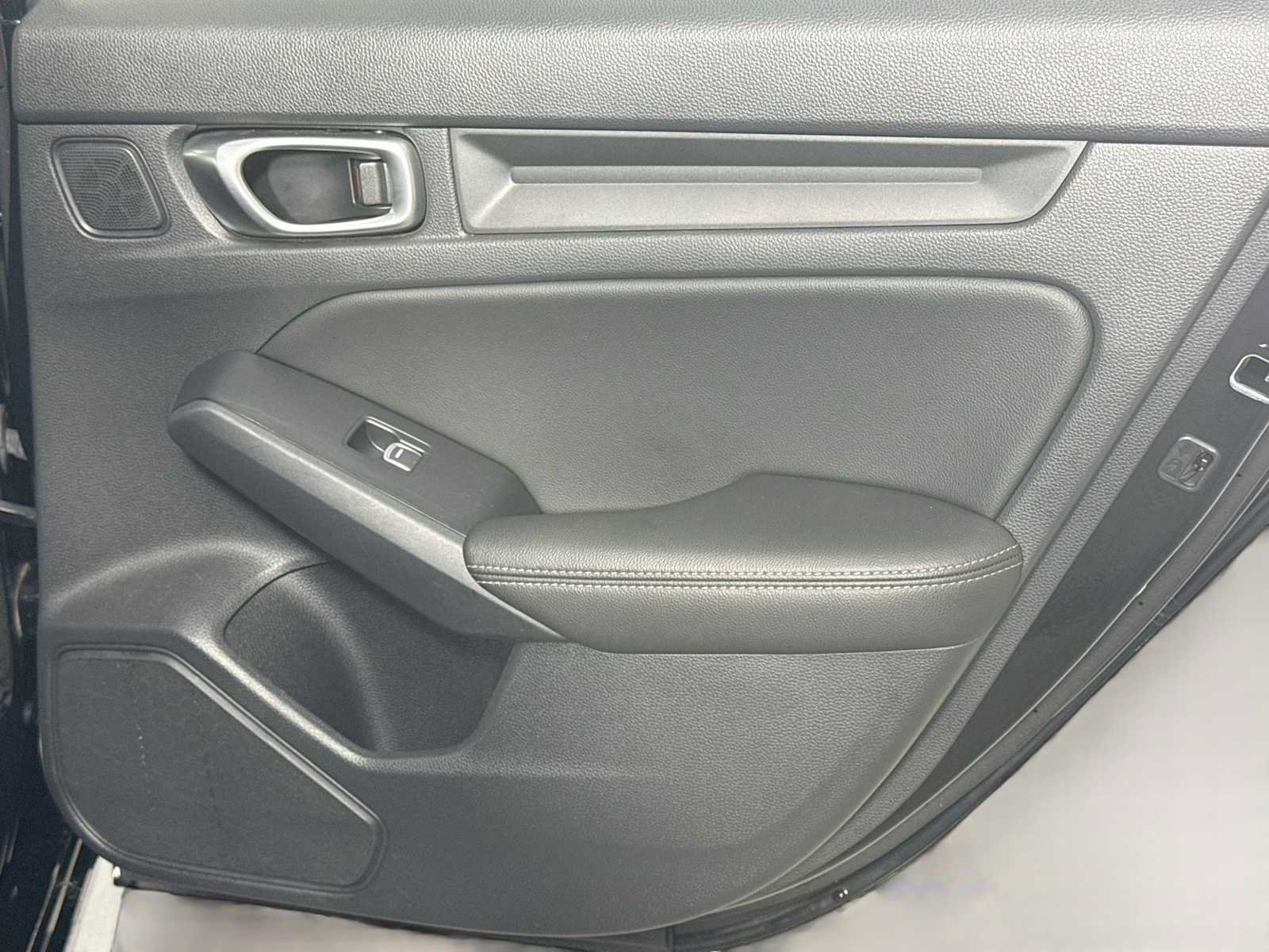 Certified 2024 Honda Civic EX-L image 28