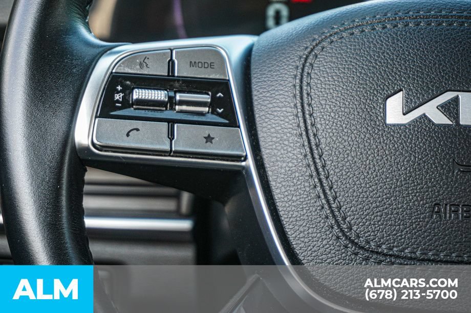 Used 2024 Kia Telluride LX FWD image 31