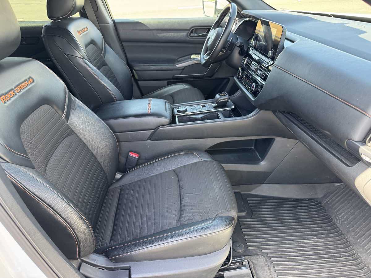 Used 2023 Nissan Pathfinder Rock Creek AWD/4WD image 16