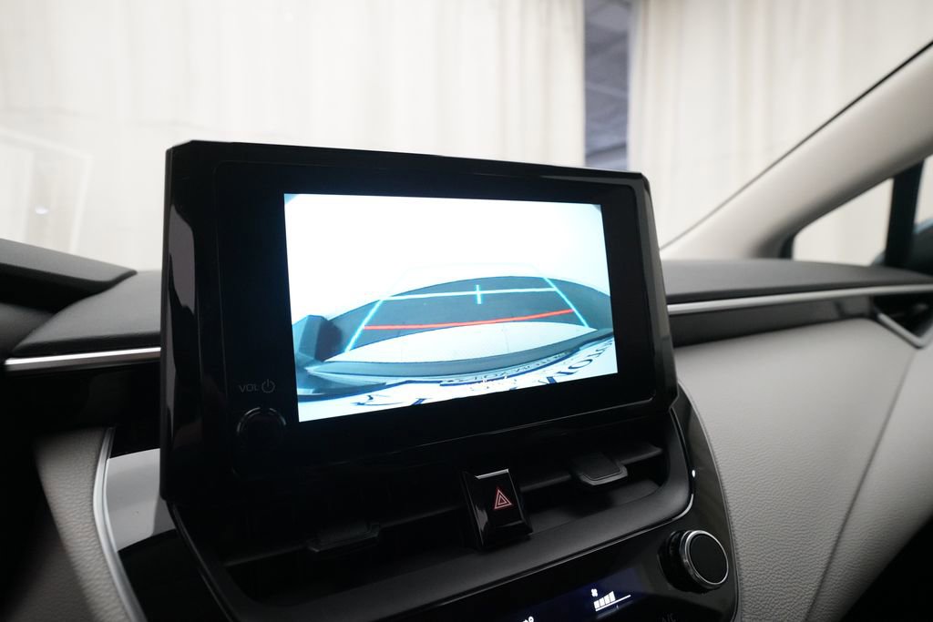 Used 2024 Toyota Corolla LE FWD image 19