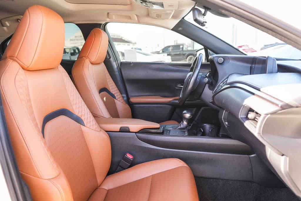 Used 2020 Lexus UX 200 w/ Accessory Package FWD image 17