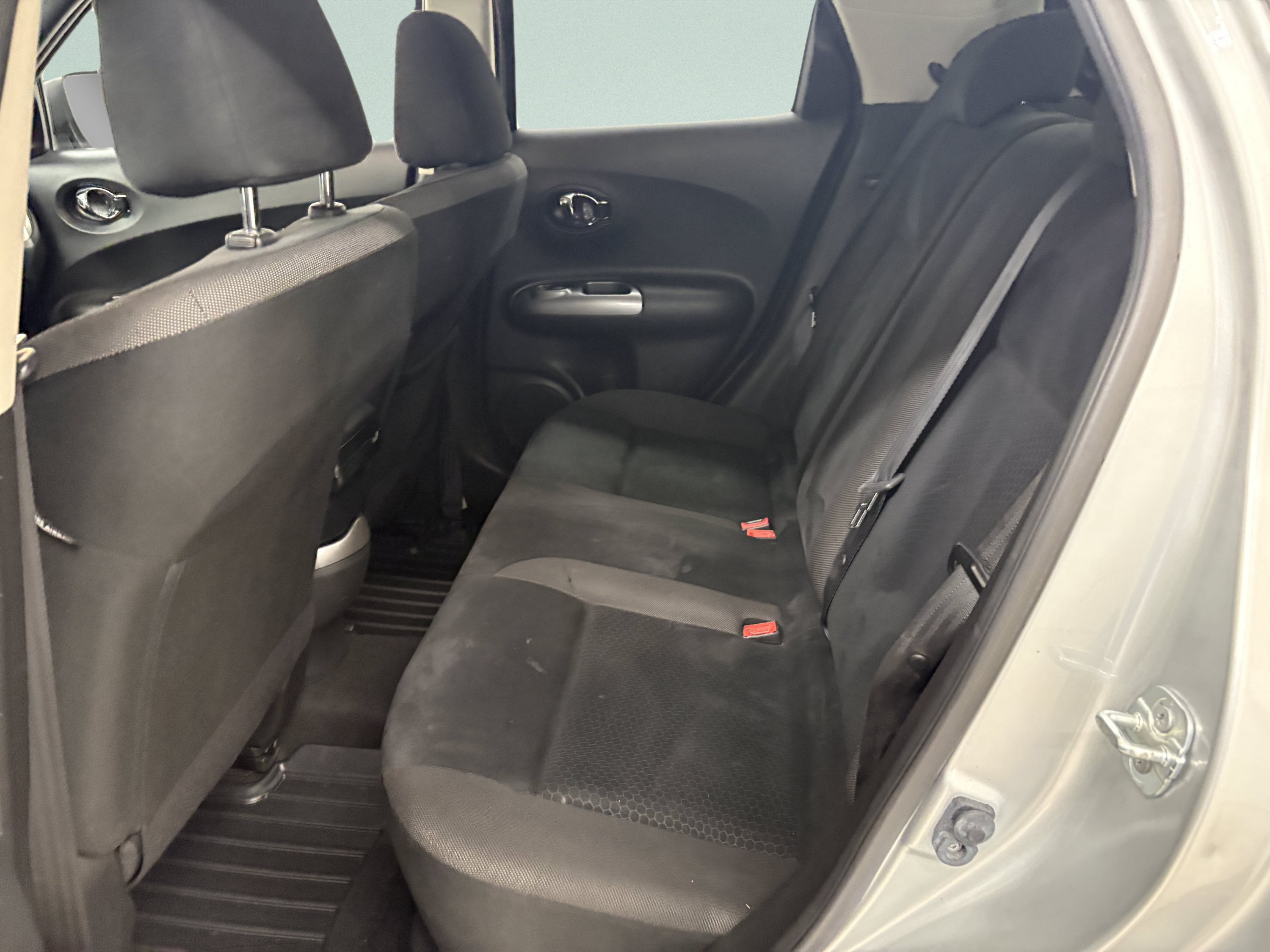 Used 2017 Nissan Juke SV FWD image 12