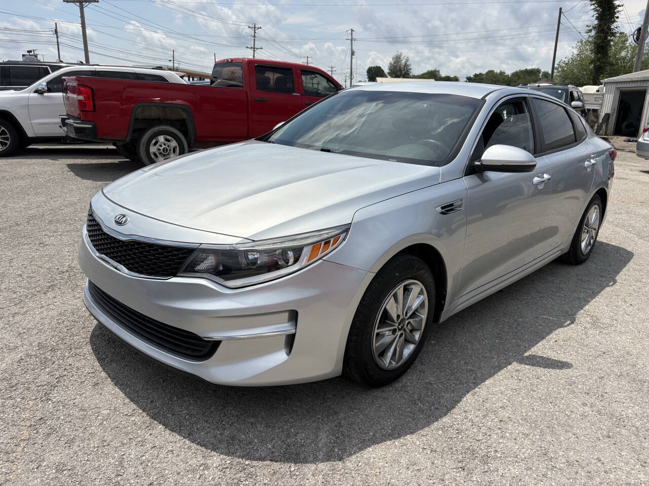 Used 2017 Kia Optima LX FWD image 4