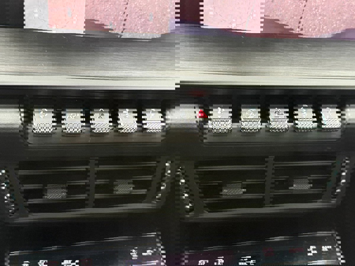 Used 2025 Porsche 911 Carrera 4 GTS image 35