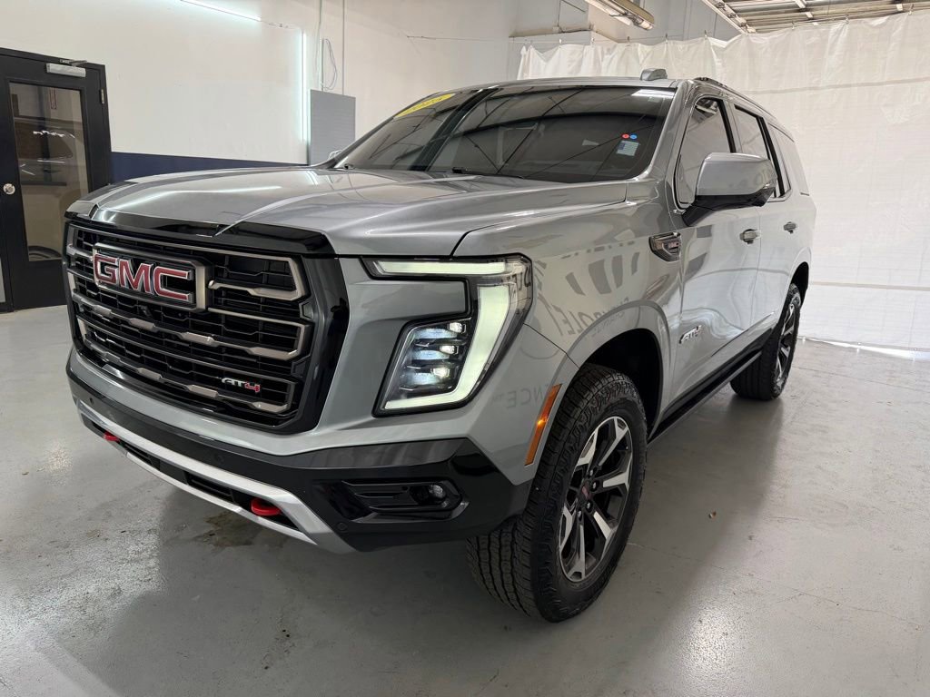 Used 2025 GMC Yukon AT4 Ultimate AWD/4WD image 38