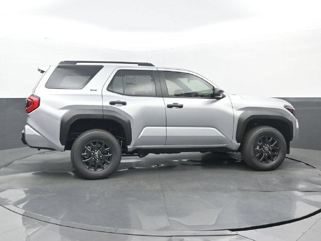 New 2026 Toyota 4Runner SR5 AWD/4WD image 2