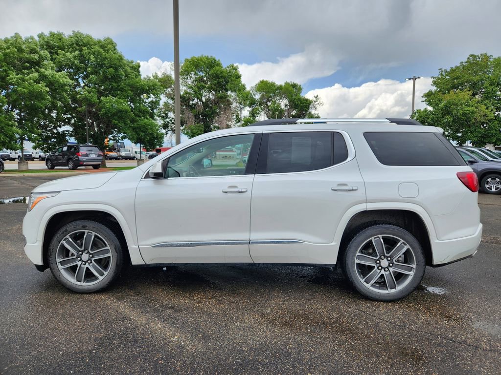 Used 2019 GMC Acadia Denali w/ Technology Package AWD/4WD image 4