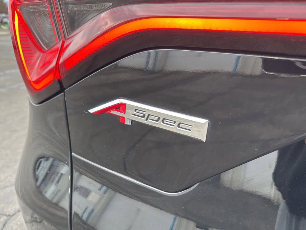 Used 2024 Acura MDX A-Spec image 12