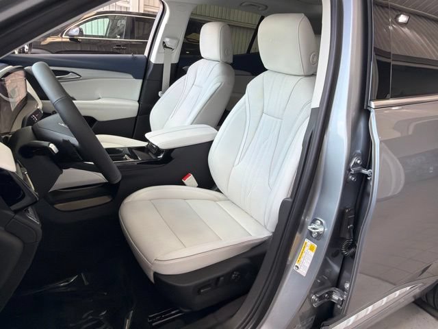 New 2026 Buick Envision Avenir AWD/4WD image 13