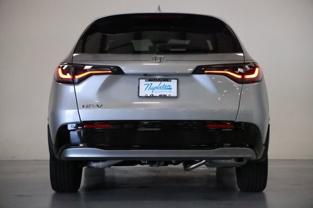 Used 2024 Honda HR-V EX-L image 11