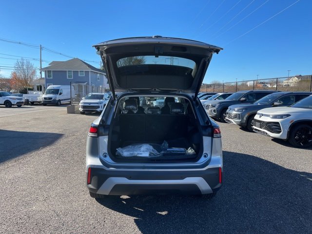 New 2026 Volkswagen Tiguan SE image 10