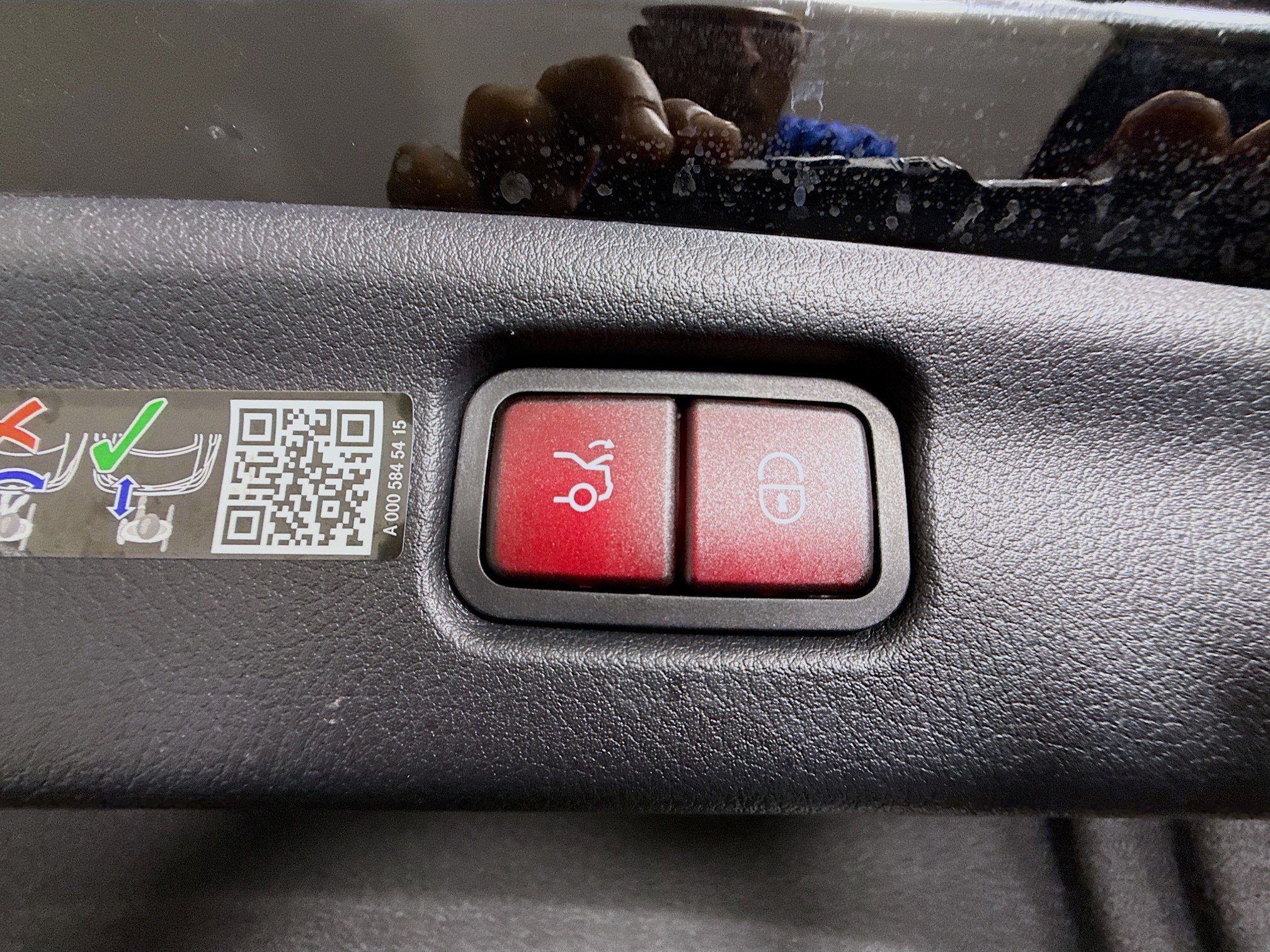 Used 2026 Mercedes-Benz C 300 Sedan image 40