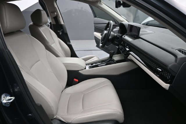 Used 2025 Honda Accord EX-L image 25