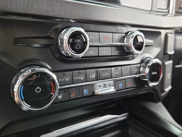 New 2026 Ford F250 Platinum image 19