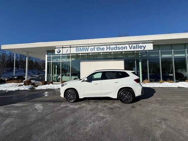 New 2026 BMW X1 xDrive28i w/ M Sport Package AWD/4WD image 1