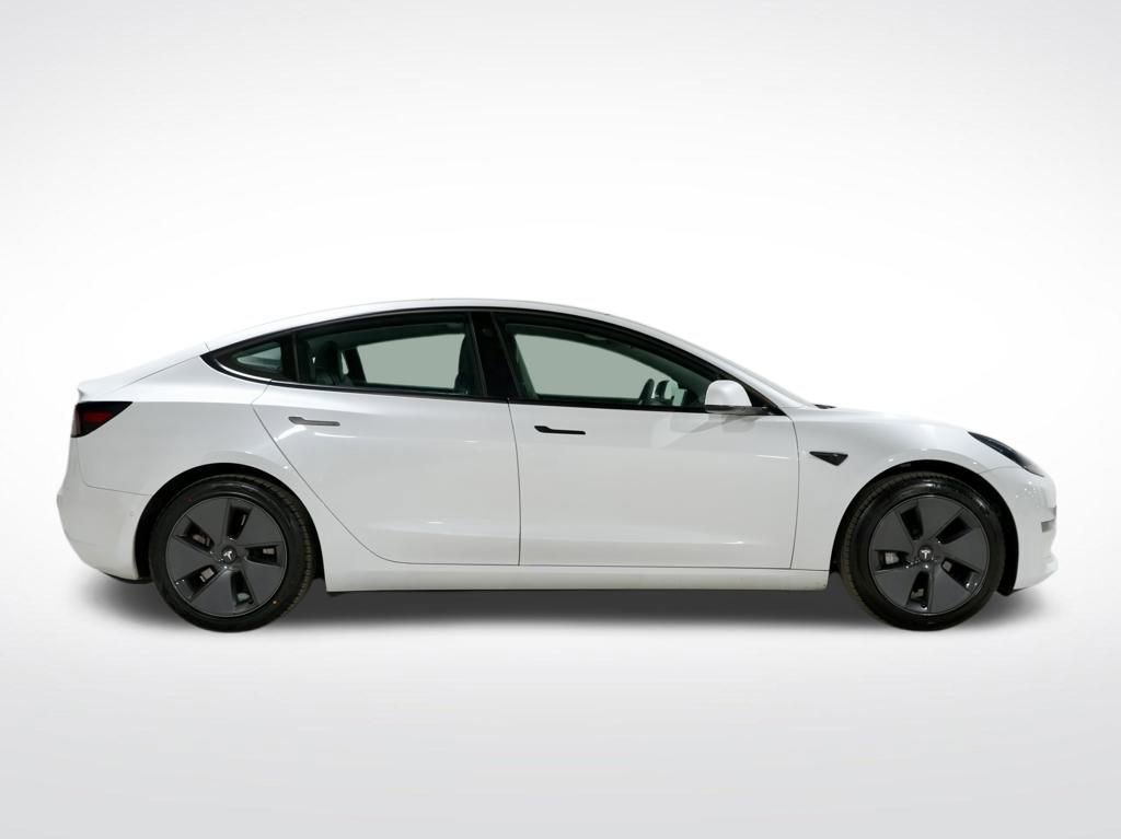 Used 2021 Tesla Model 3 Standard Range Plus image 11