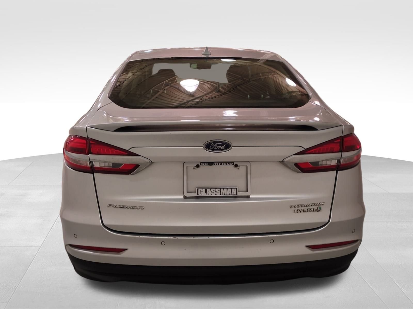 Used 2019 Ford Fusion Titanium image 5