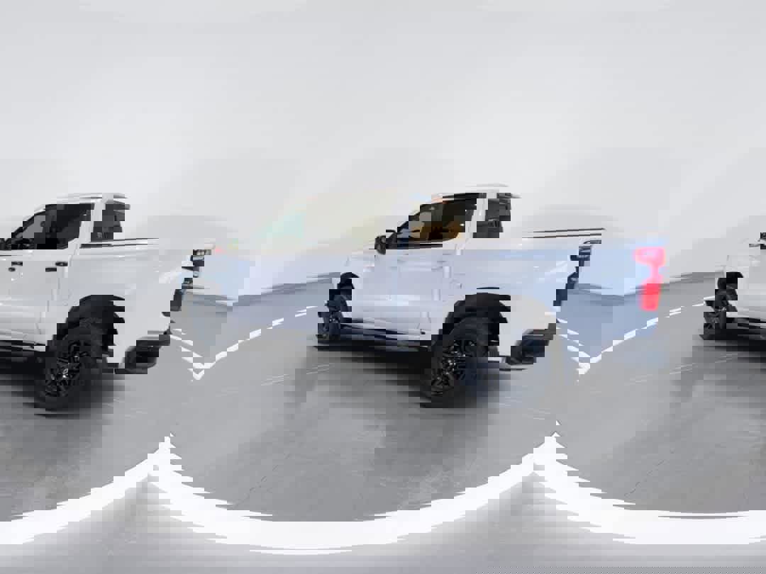 Used 2022 Chevrolet Silverado 1500 LT Trail Boss w/ Convenience Package II image 6