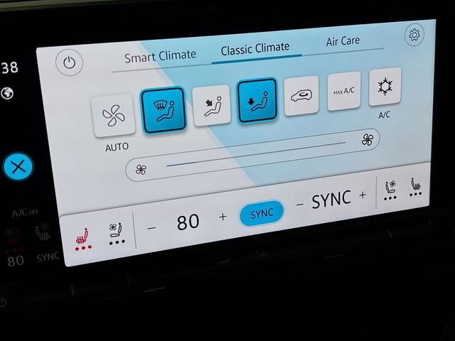 New 2026 Volkswagen Atlas Cross Sport SEL R-Line image 17