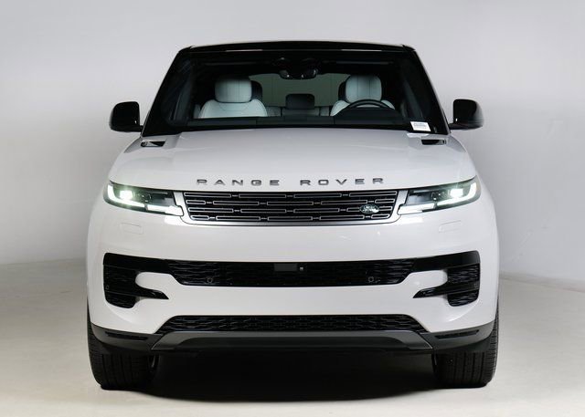 New 2025 Land Rover Range Rover Sport SE image 8