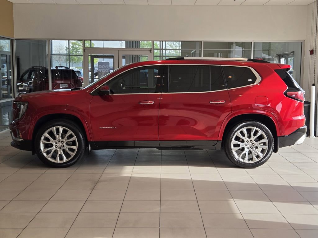 Used 2024 GMC Acadia Denali w/ Super Cruise Package image 4