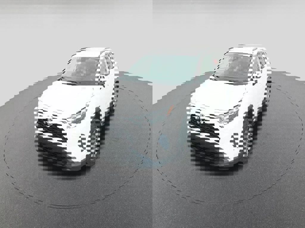 New 2025 Toyota RAV4 XLE image 16