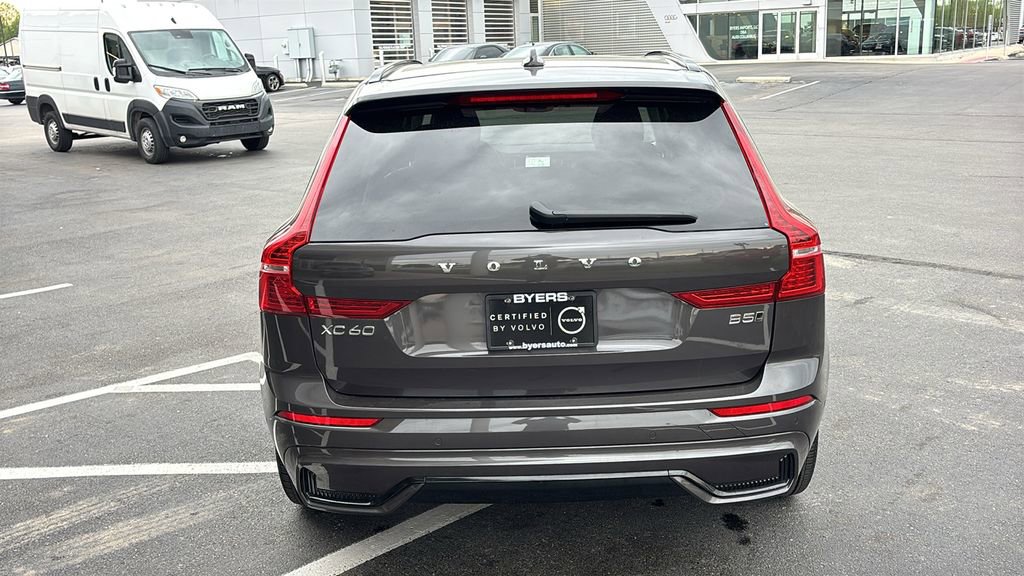 Certified 2025 Volvo XC60 B5 Plus AWD/4WD image 30