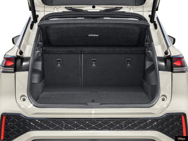 New 2026 Volkswagen Tiguan SEL R-Line image 10