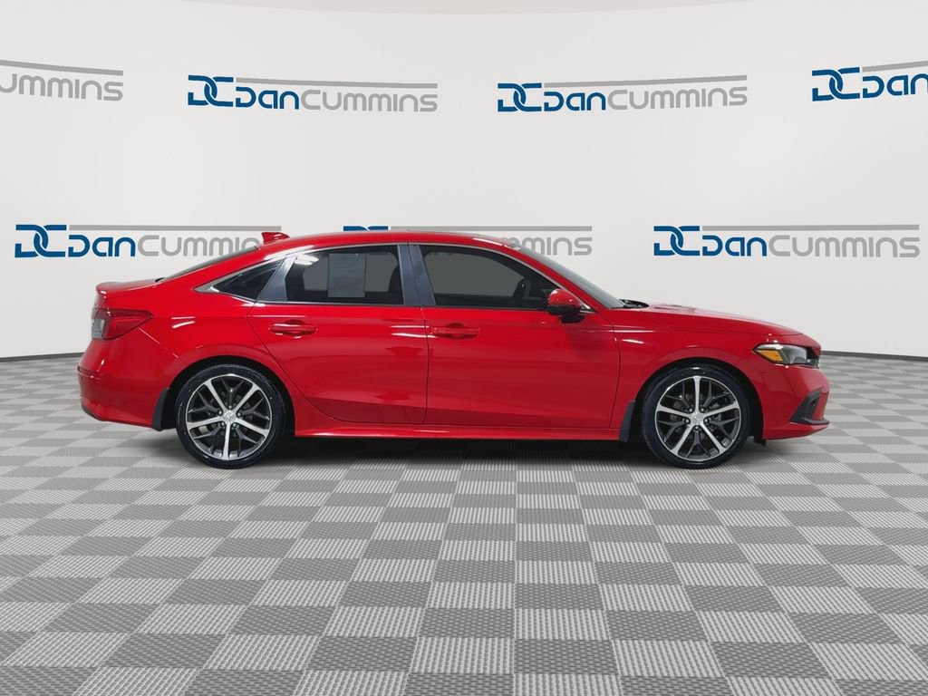 Used 2022 Honda Civic Touring image 9