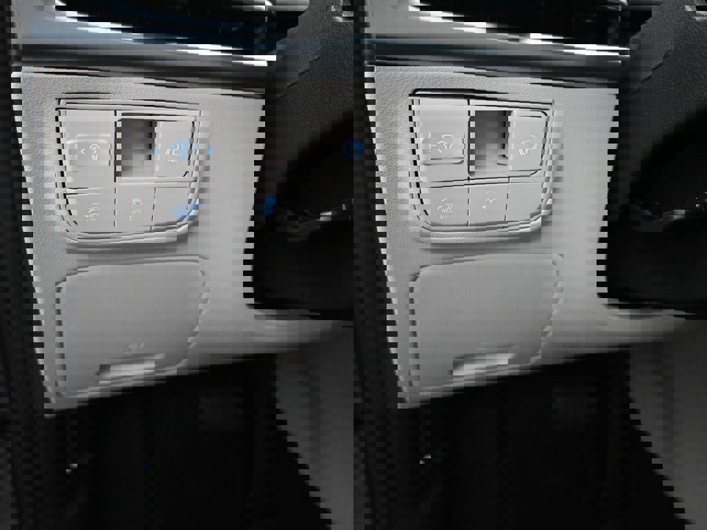 New 2026 Hyundai Tucson Limited image 29