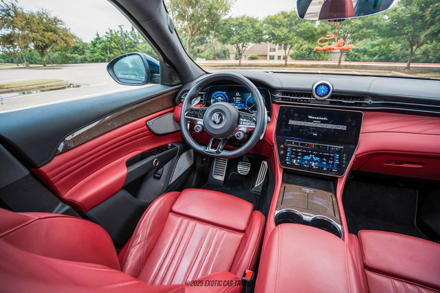 Used 2023 Maserati Grecale Modena image 32