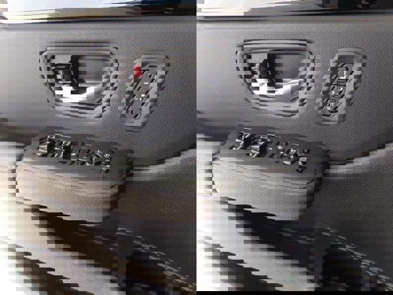 New 2025 Honda Pilot TrailSport image 14