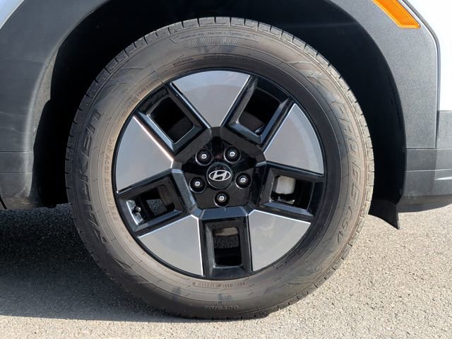 Used 2024 Hyundai Santa Fe SEL image 9