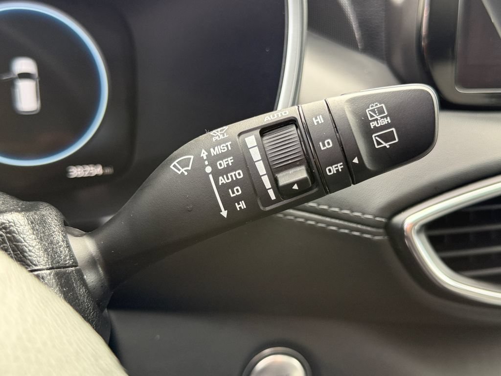 Used 2022 Hyundai Santa Fe Limited AWD/4WD image 30