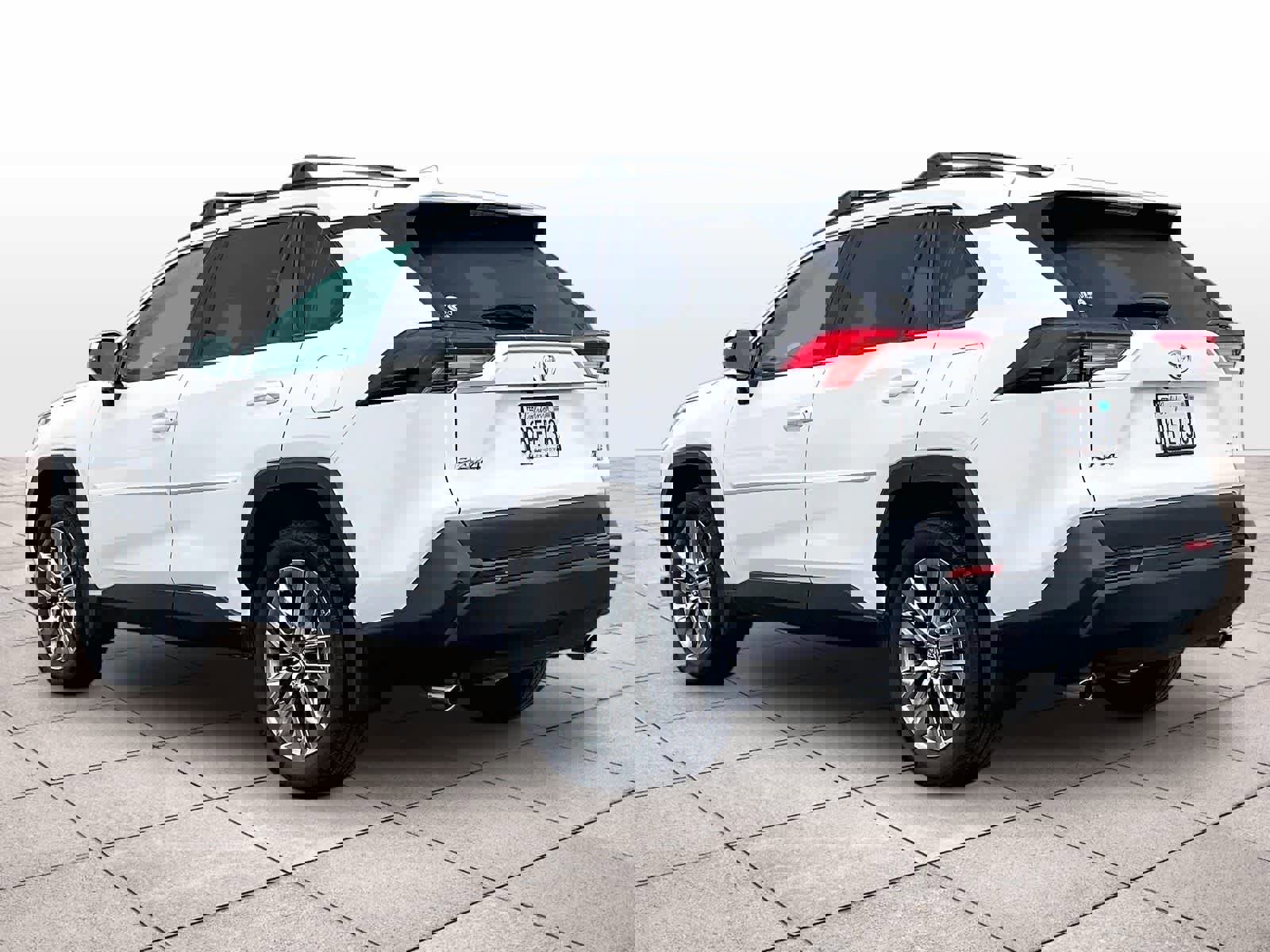 Used 2020 Toyota RAV4 XLE Premium image 13