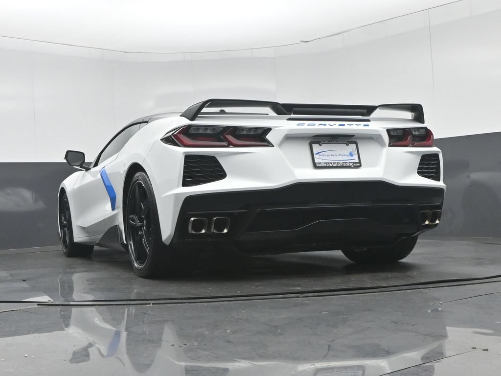 Used 2021 Chevrolet Corvette Stingray Premium Conv w/ Z51 Performance Package RWD image 50
