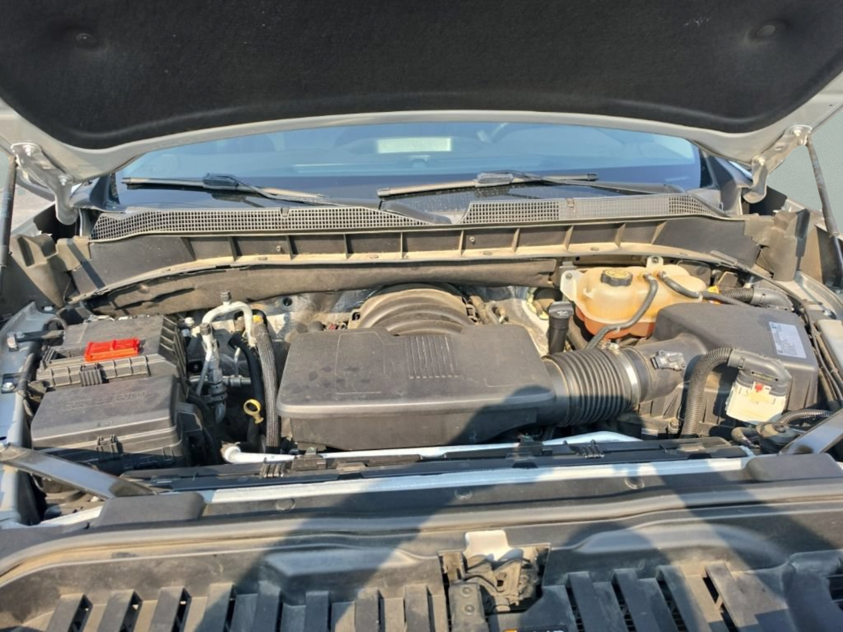 Used 2019 Chevrolet Silverado 1500 LTZ w/ LTZ Plus Package AWD/4WD image 8