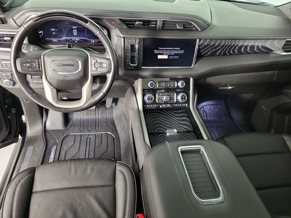 Used 2023 GMC Yukon Denali w/ Denali Reserve Package AWD/4WD image 17