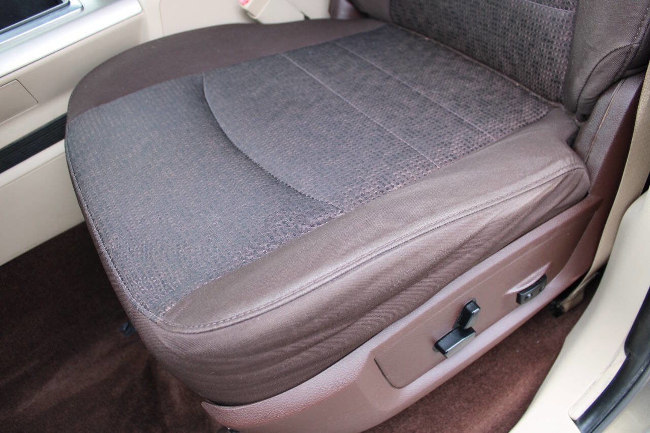 Used 2014 RAM 2500 SLT w/ HD Snow Plow Prep Group image 24