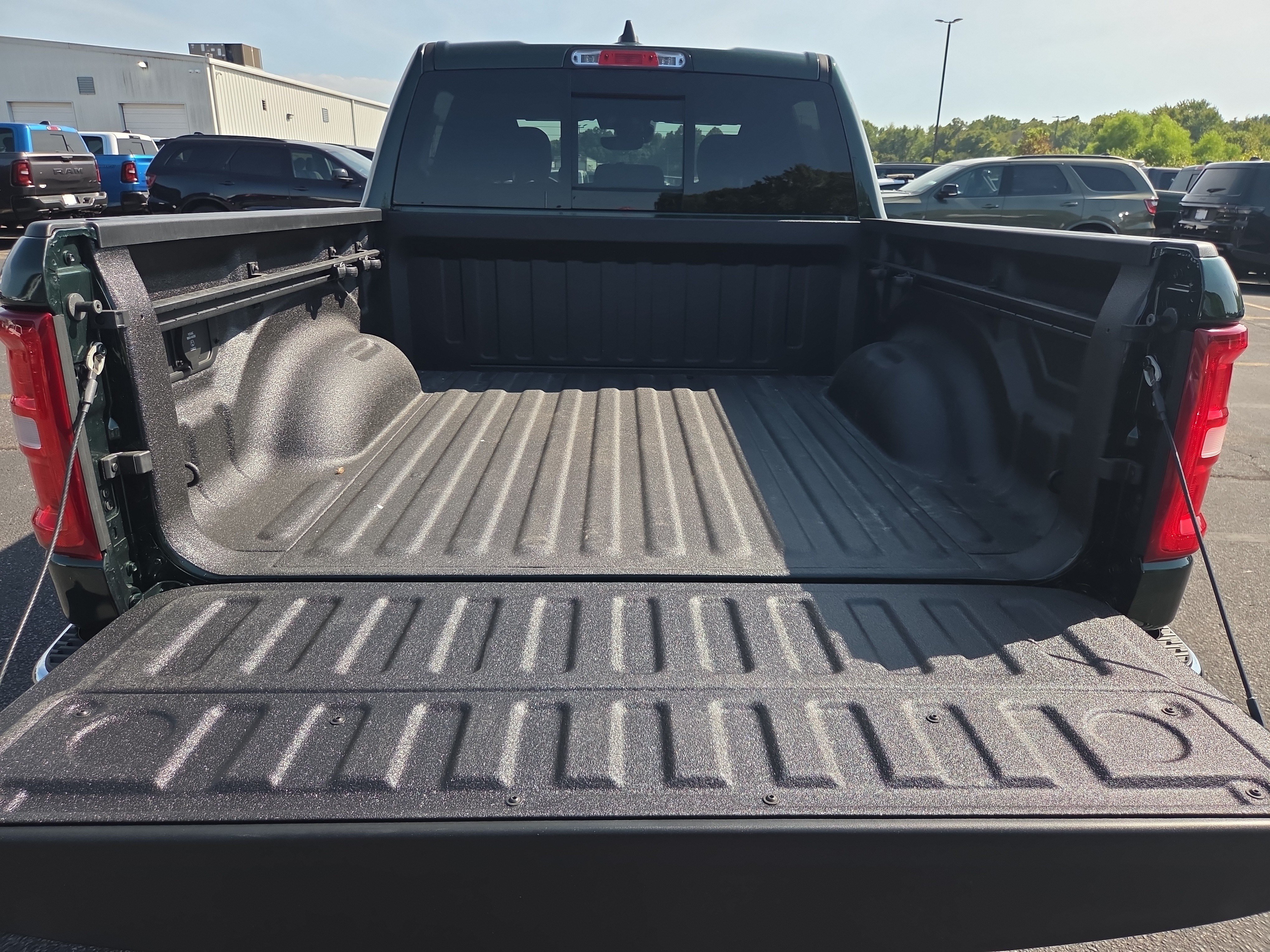 New 2026 RAM 1500 Big Horn AWD/4WD image 8