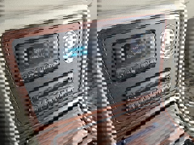 Used 2002 Cadillac Escalade AWD image 29