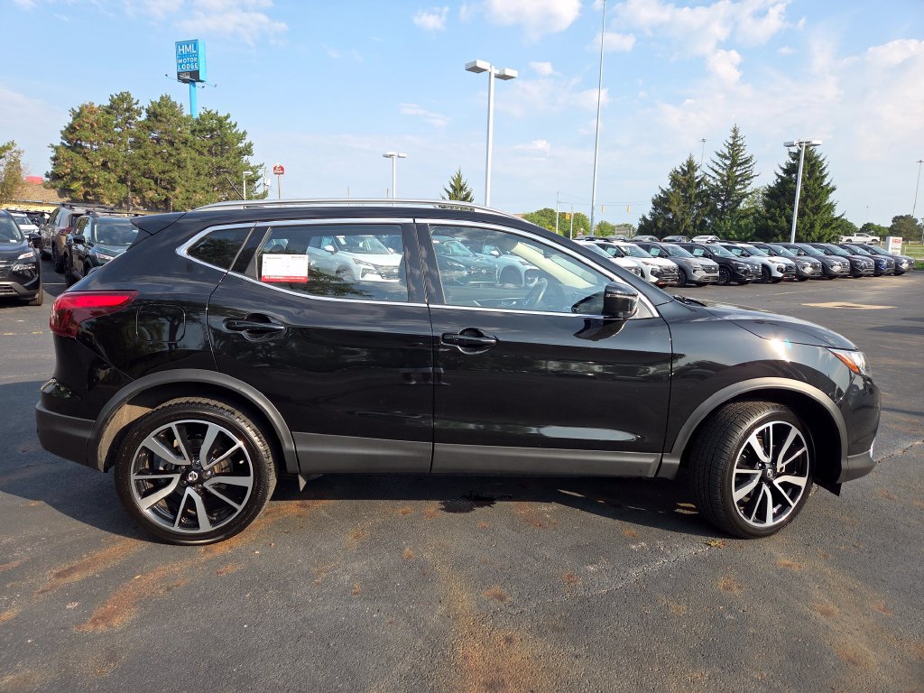 Used 2019 Nissan Rogue Sport SL w/ Premium Package AWD/4WD image 26