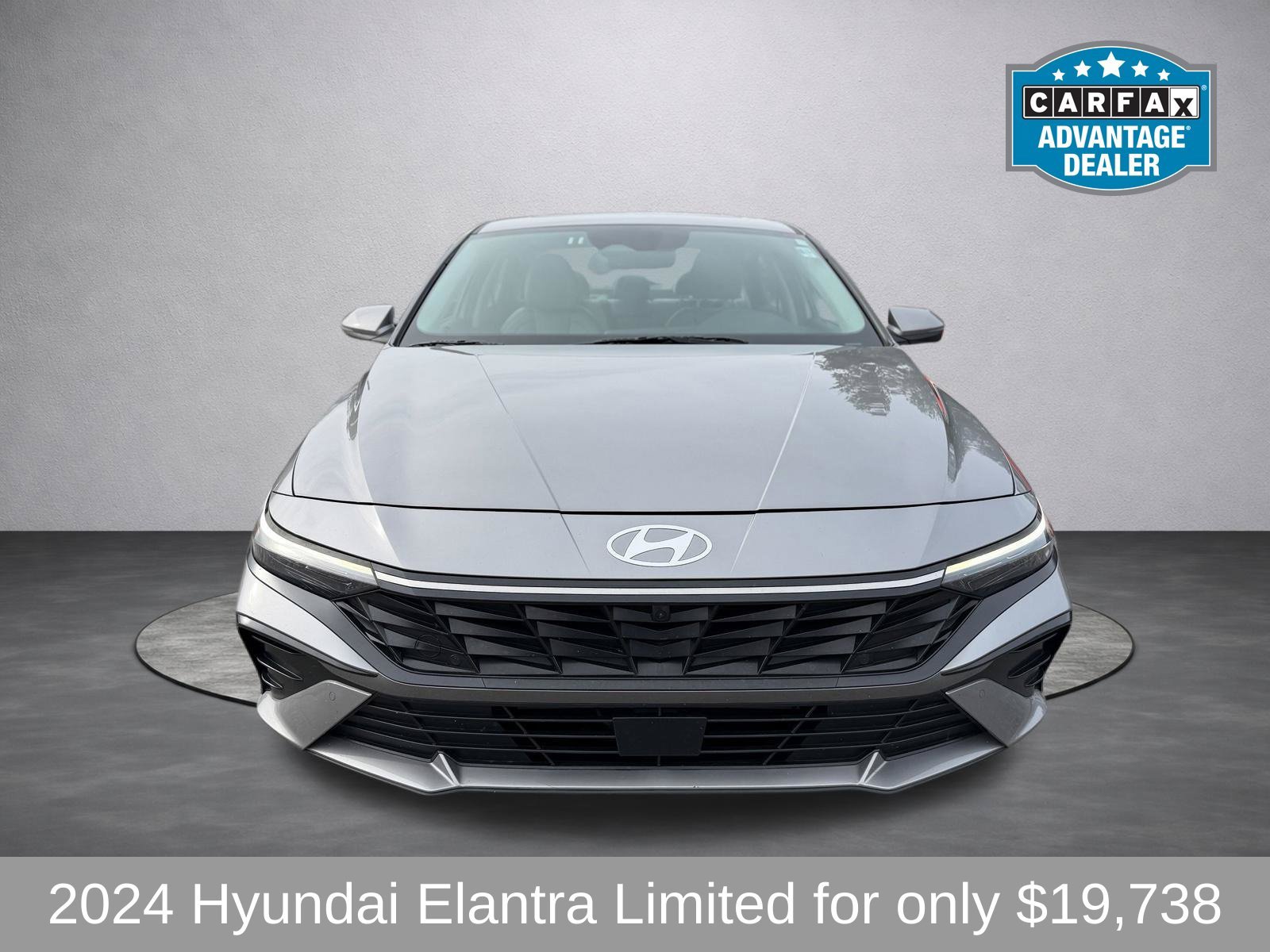 Used 2024 Hyundai Elantra Limited FWD image 8