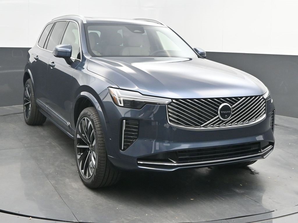 New 2026 Volvo XC90 B5 Plus image 1