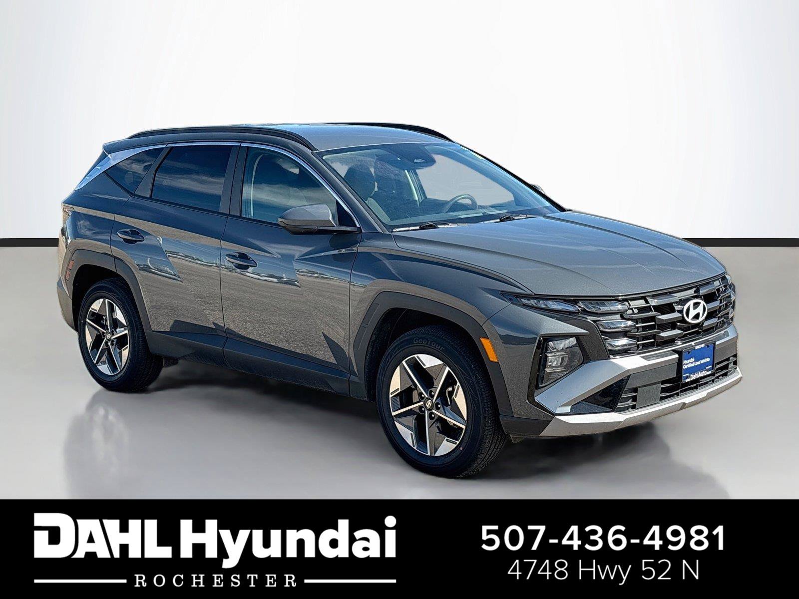 Certified 2025 Hyundai Tucson SEL AWD/4WD image 1